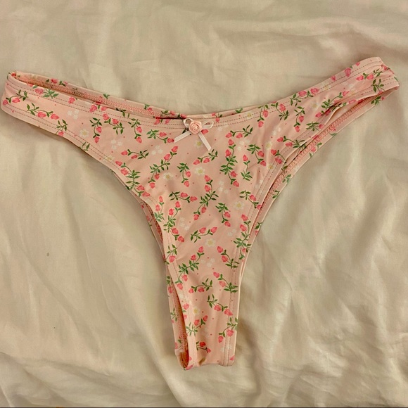 that’s so sabotage x 437 ditsy floral pink bikini set size small/med - Picture 4 of 5